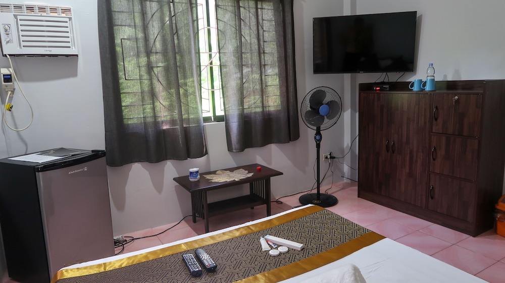 Double Room With A/C photo 1