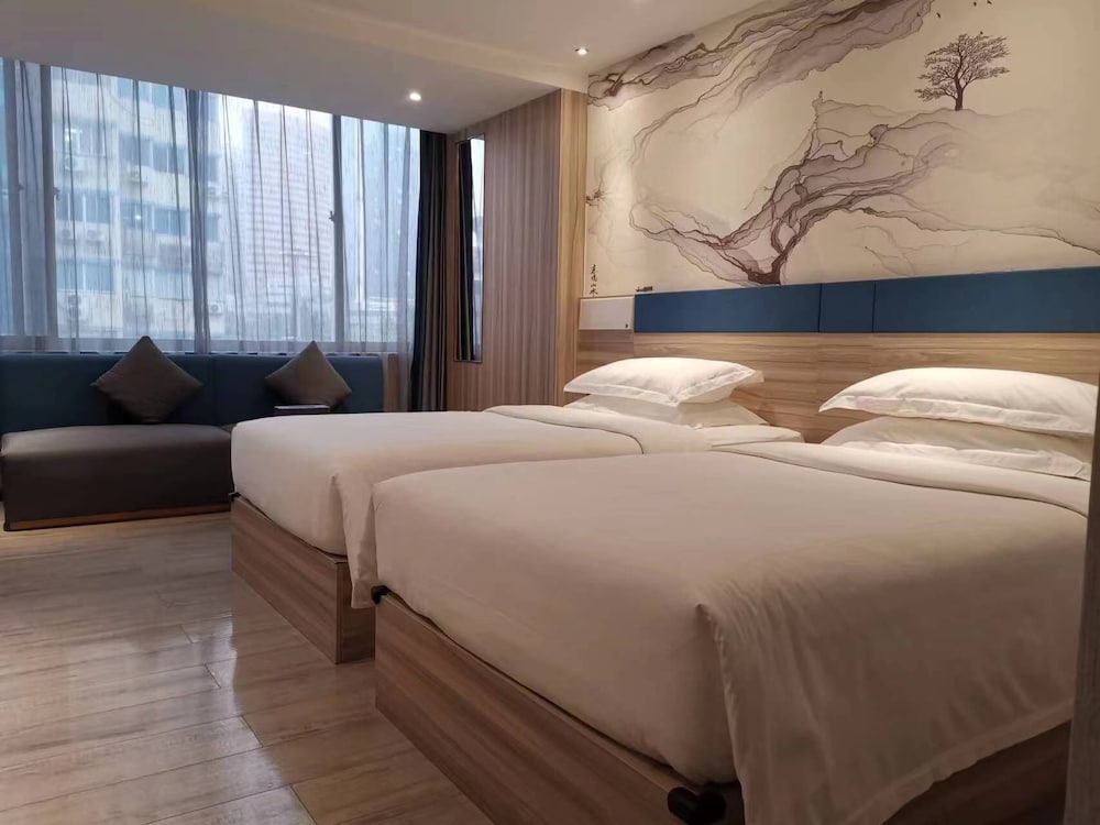 Business Twin Room photo 3