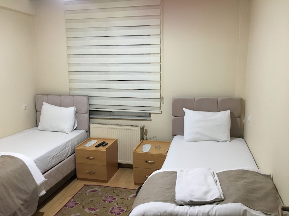 Standard Double Room photo 3