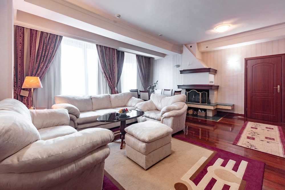 Presidential Suite