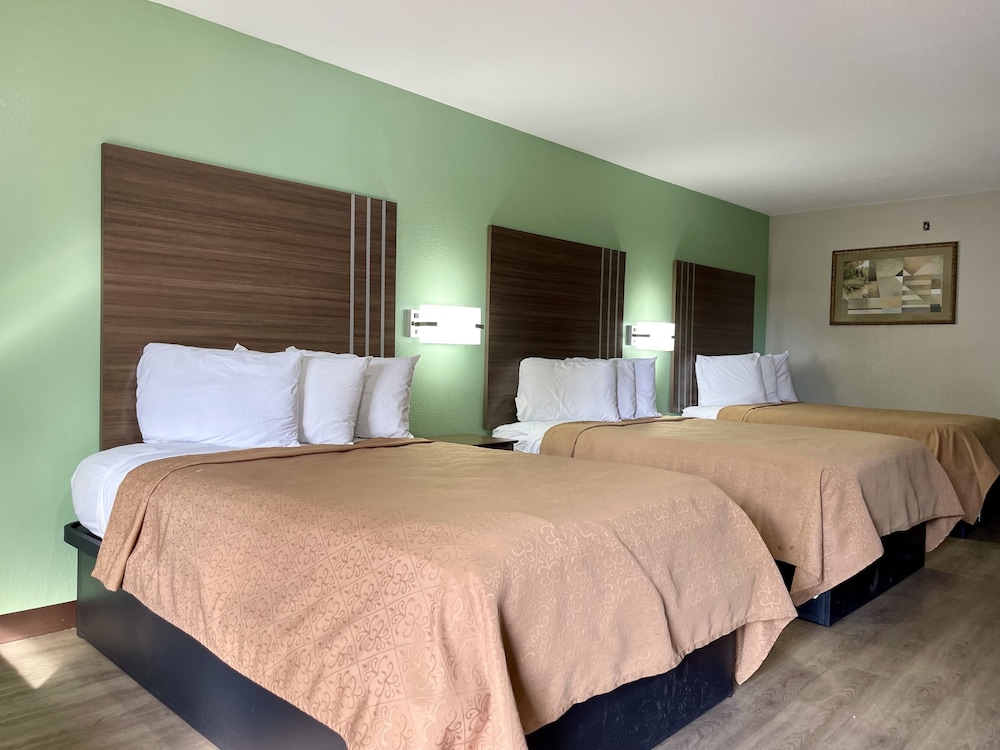Triple Room - Photo 1