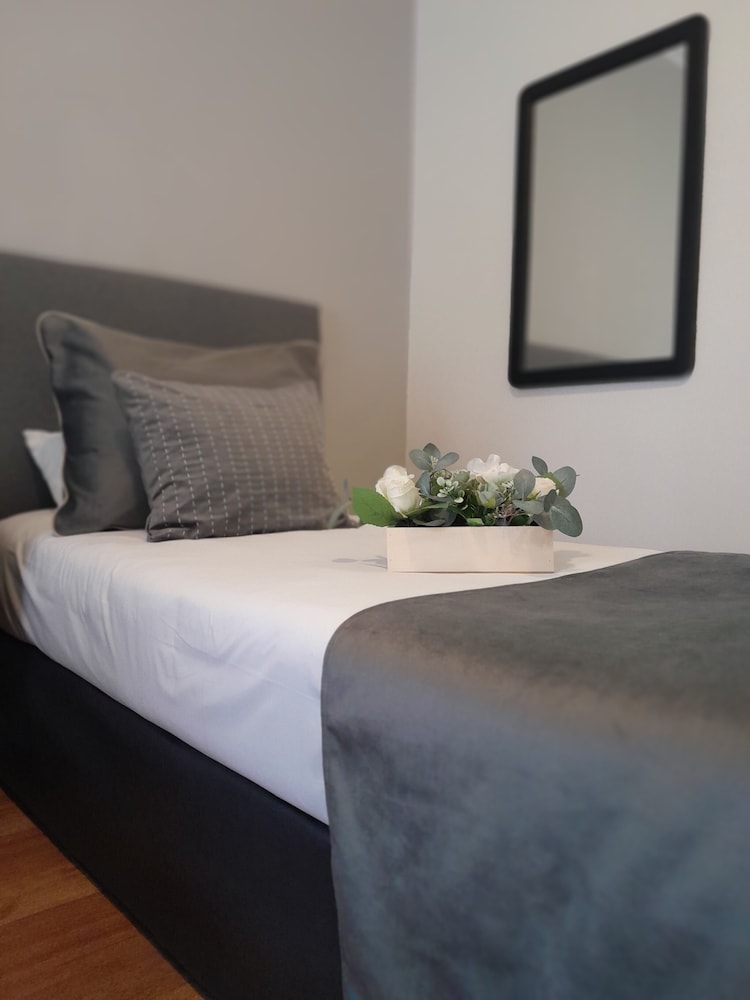 Standard Double Room, 2 Twin Beds photo 3