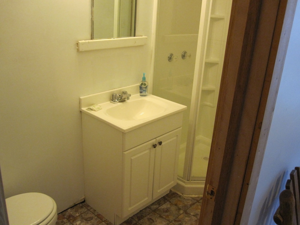 Cabin (3) photo 2
