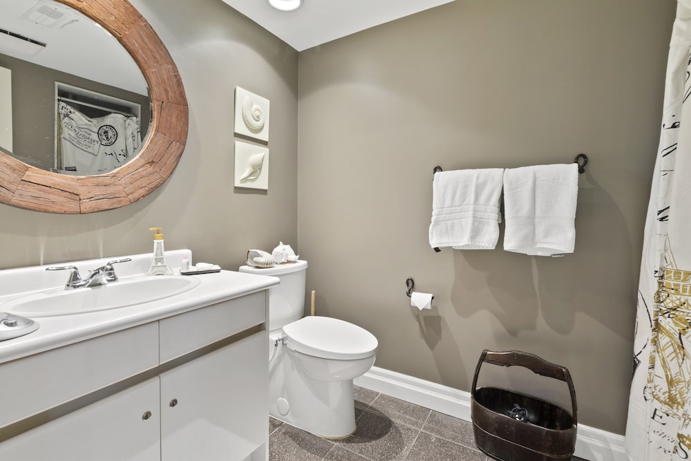 Luxury Condo, 2 Bedrooms (109 Sierra Lane - Pet Friendly) photo 2