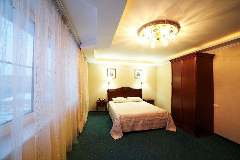 Suite photo 1