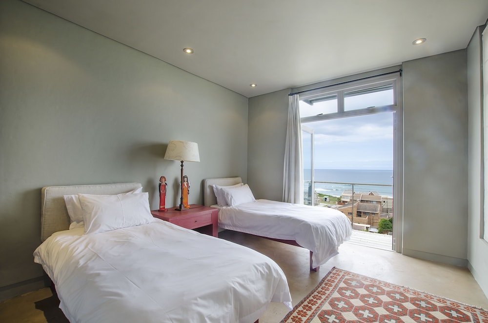 King or Twin Room with Sea View photo 1