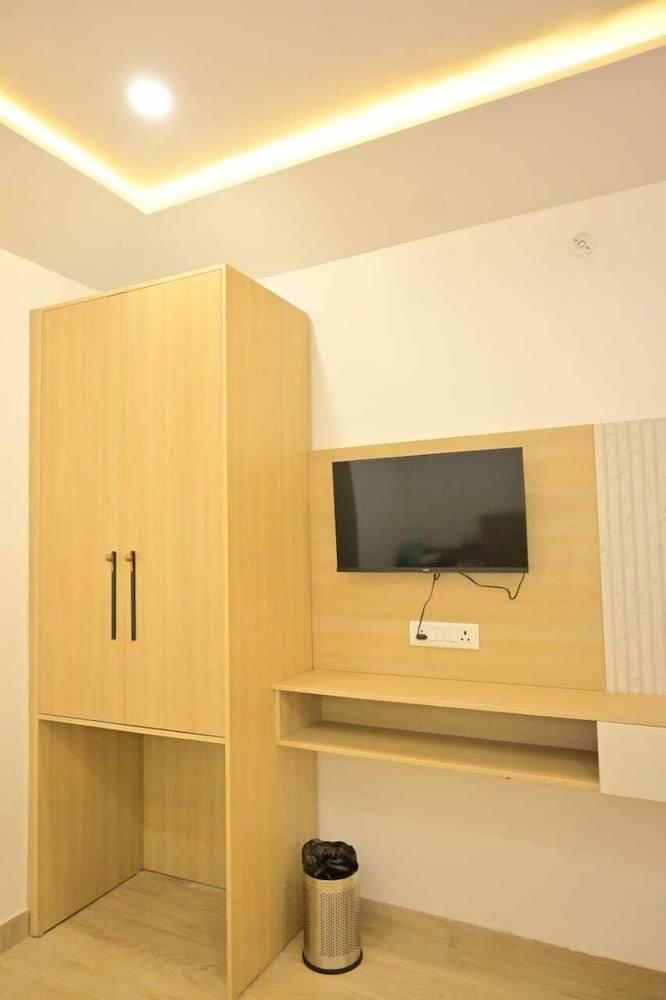 Triple Room - Photo 13