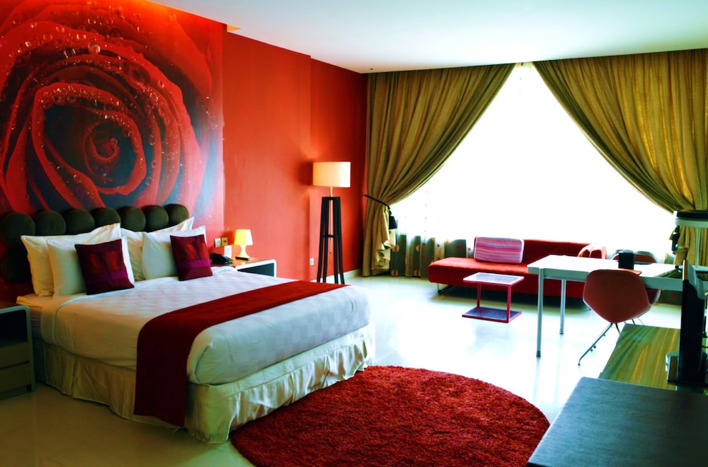 Junior Suite (Floral Suite) photo 1