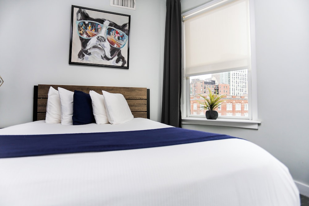 Signature Room photo 2
