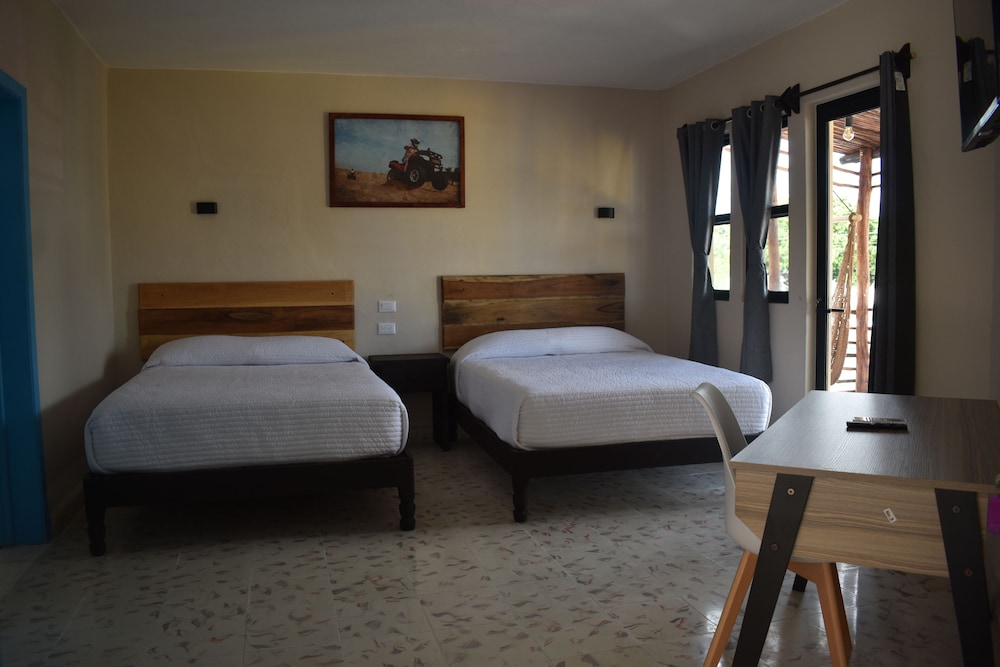 Business Double Room - Photo 1