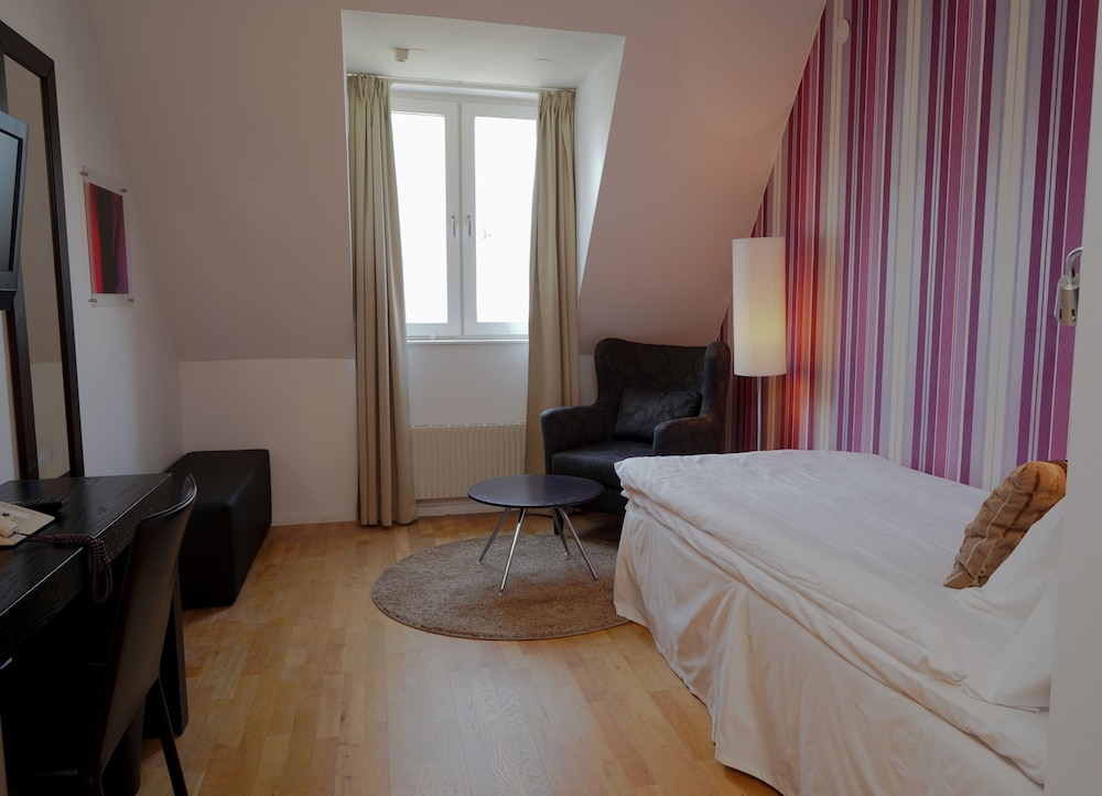 Standard Room, 1 Twin Bed, Non Smoking photo 3