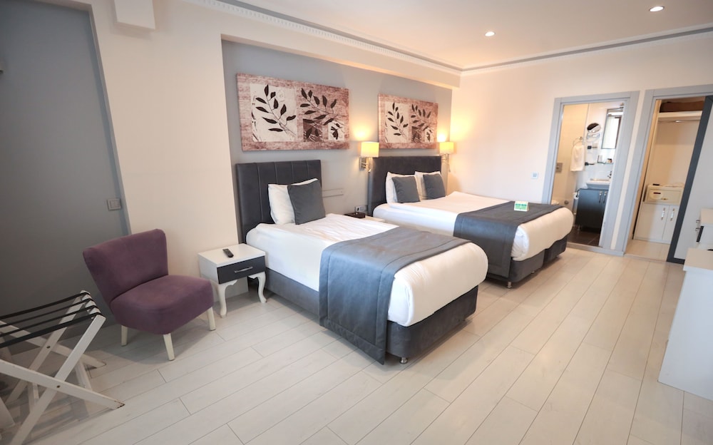 Family Suite photo 3