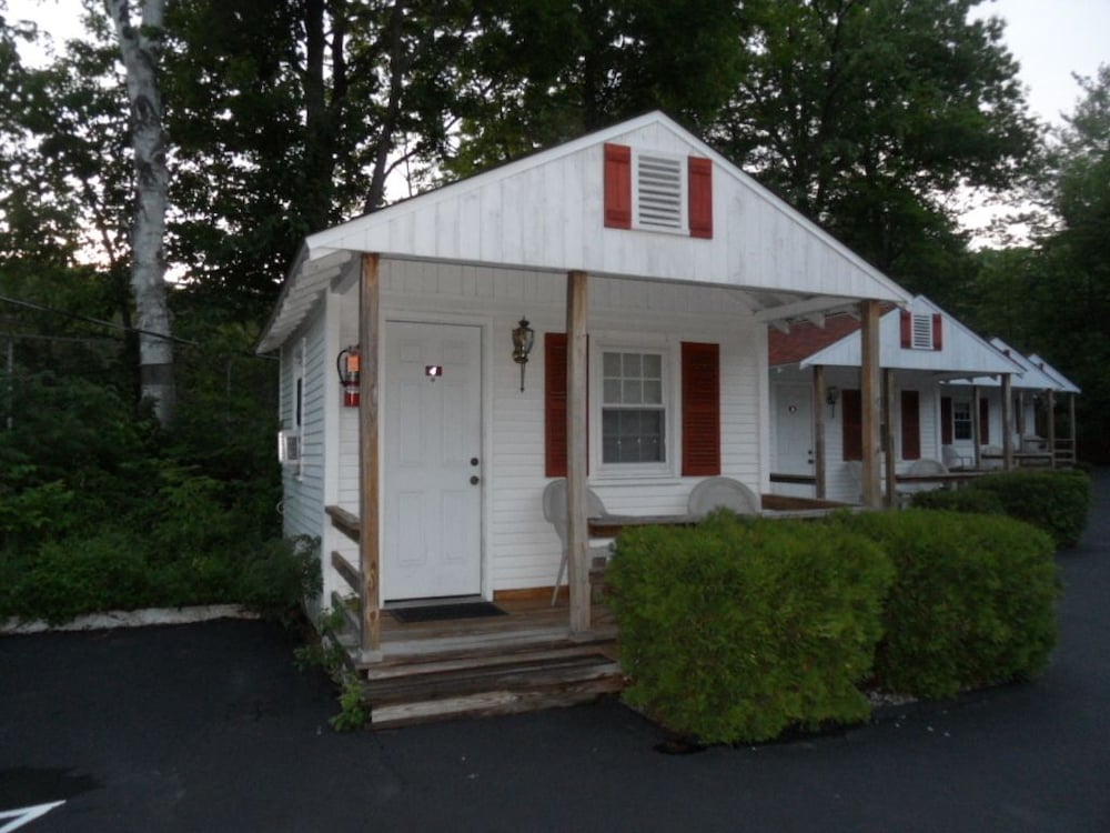 White Cabins photo 3