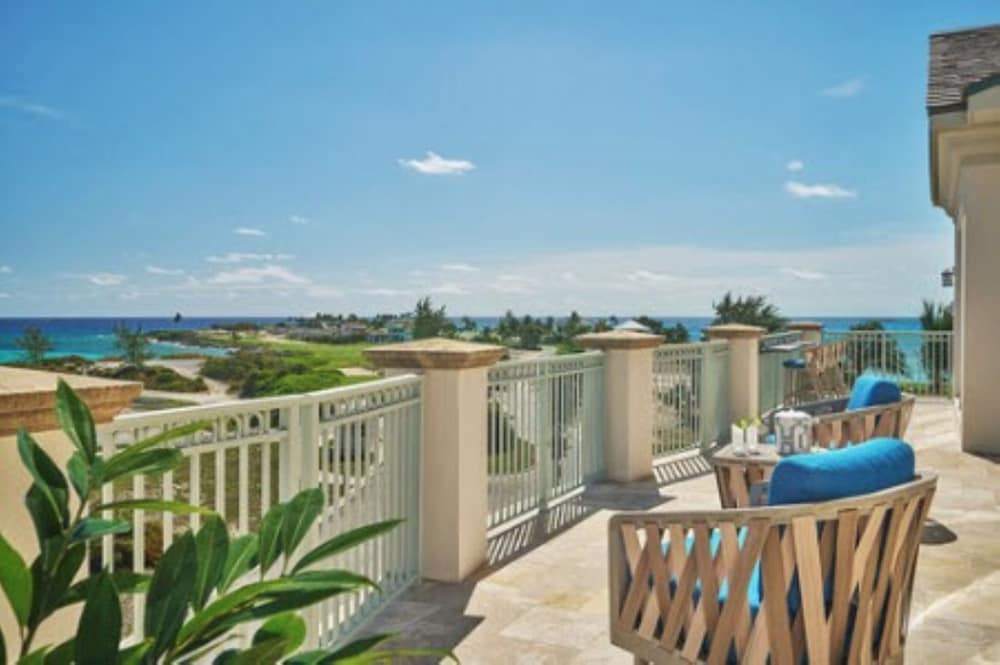 Penthouse, 4 Bedrooms, Ocean View - Photo 7