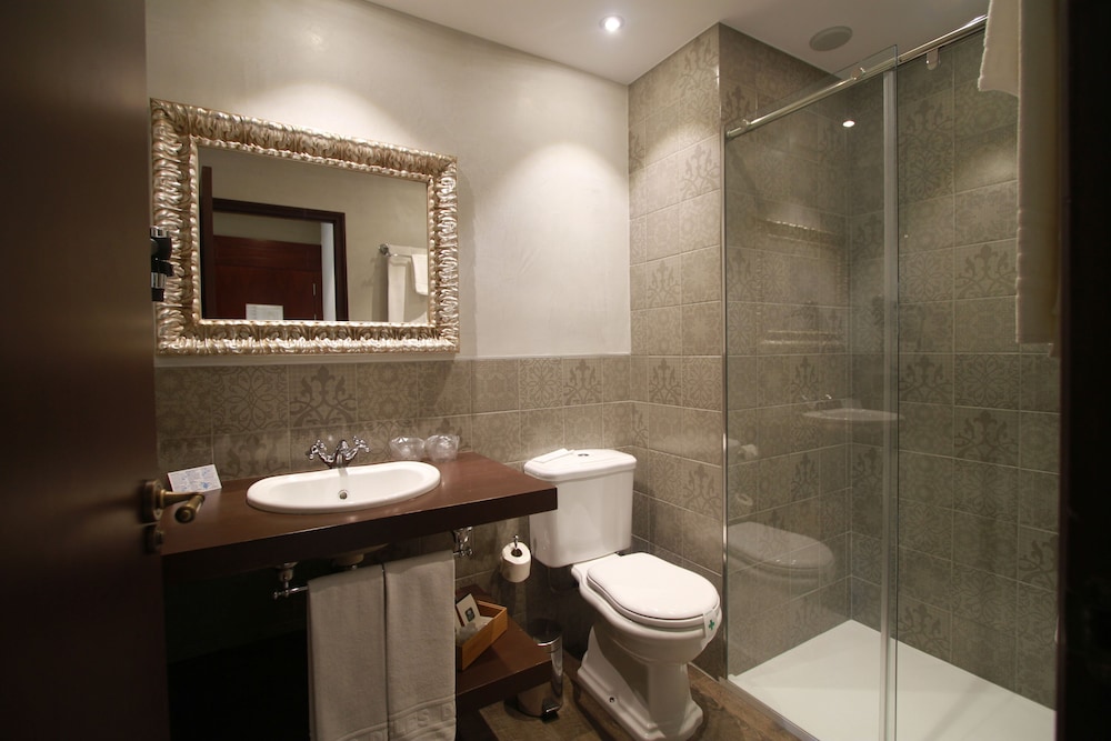 Double Room, Sea View - Photo 7