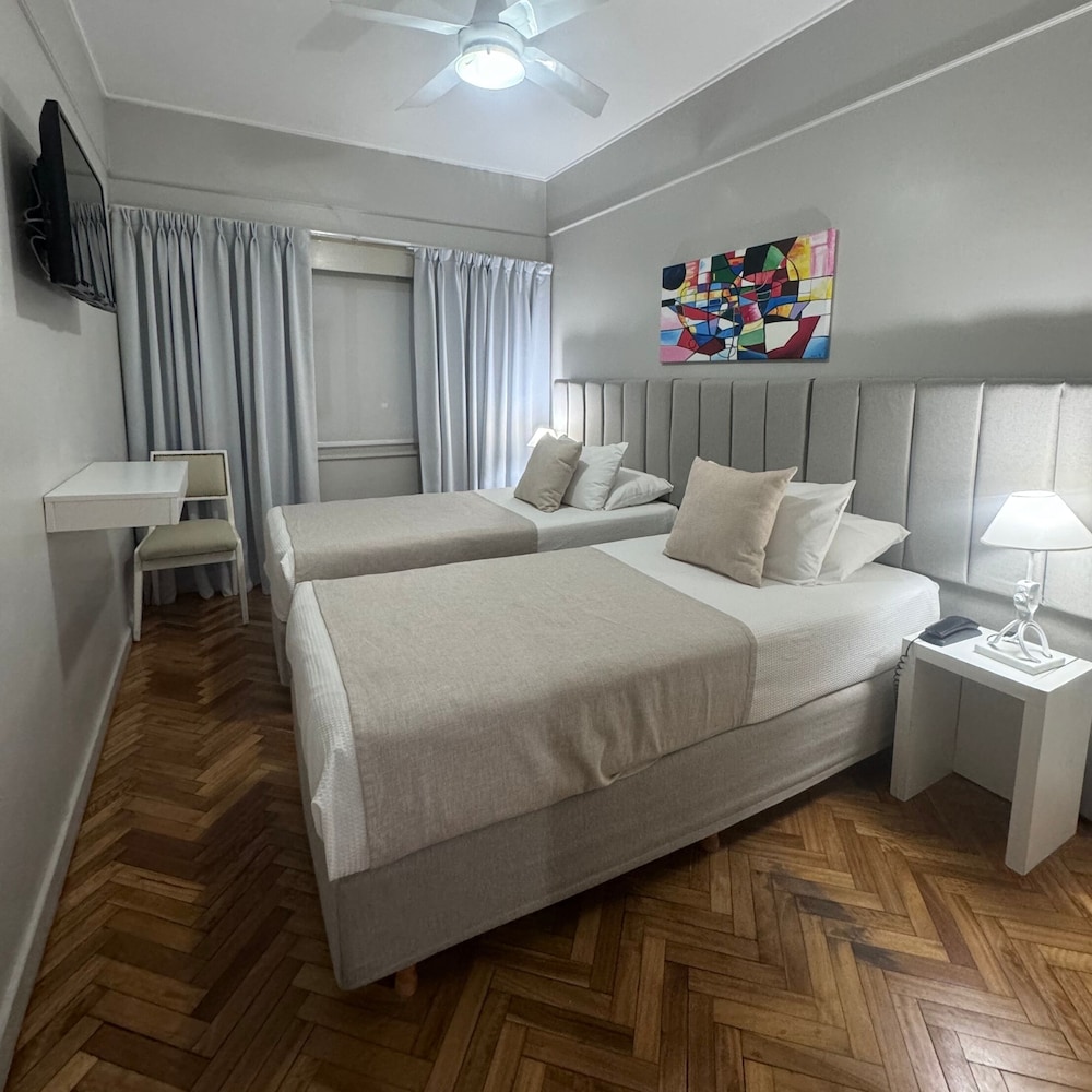 Standard Suite