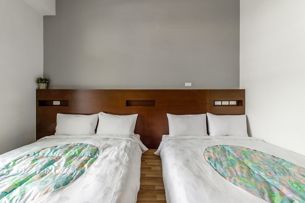 Standard Japanese-style Quadruple Room photo 2