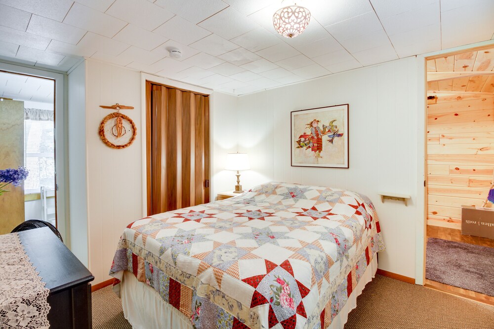 House (2 Bedrooms) photo 2
