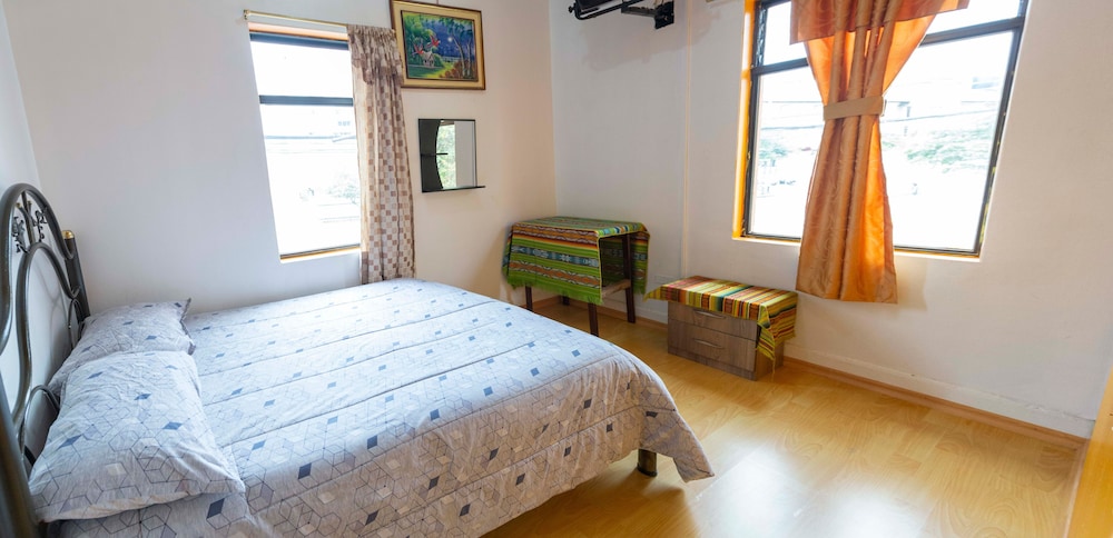 Family Room, City View