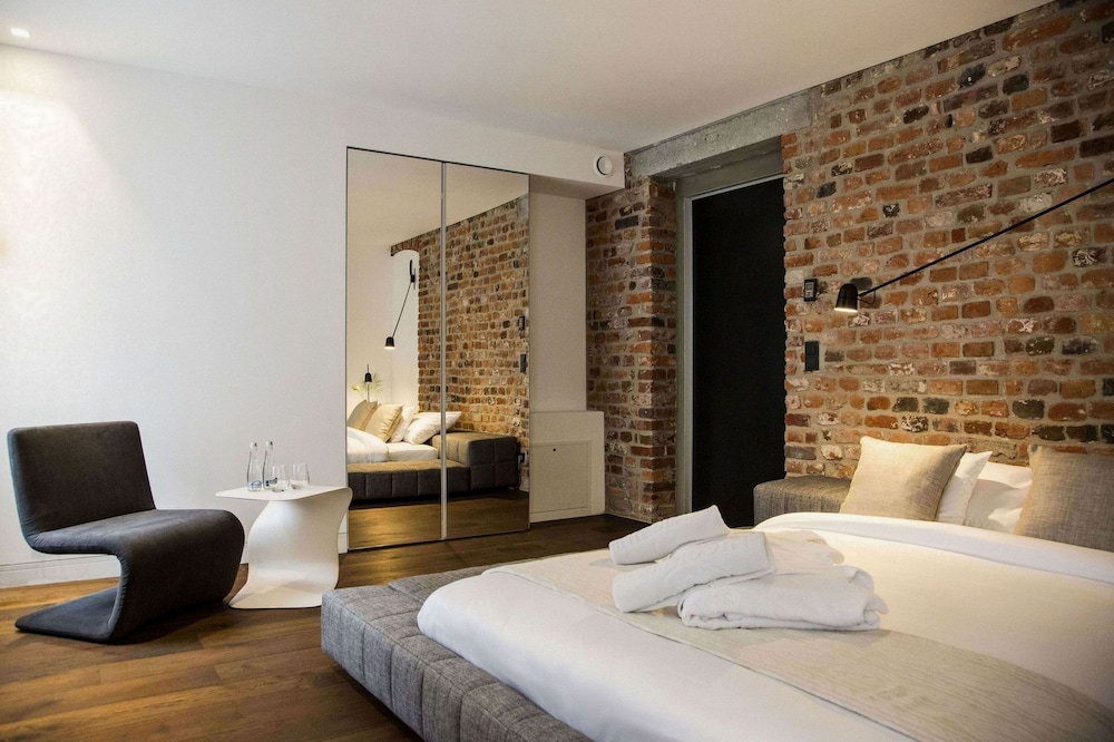 Standard Double Room, 1 Queen Bed