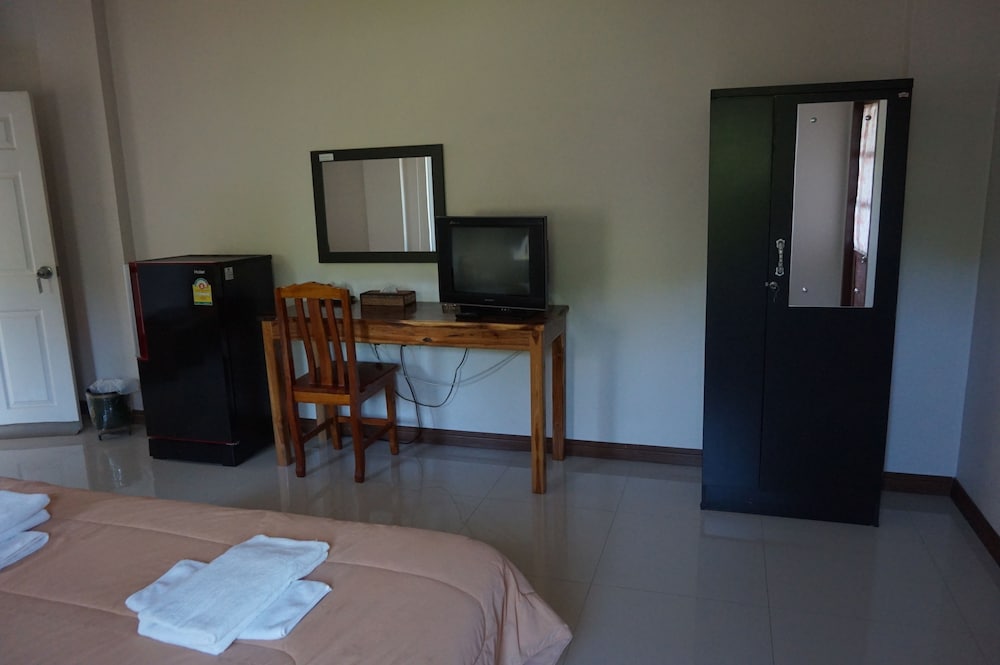 Standard Triple Room photo 3
