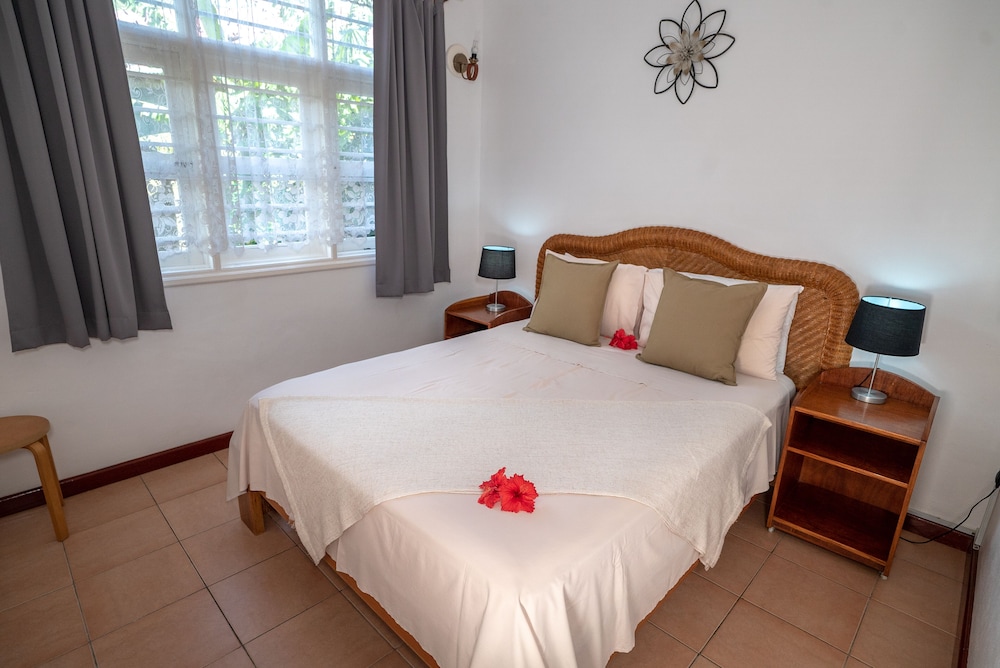 Family Studio Suite, 1 Double Bed with Sofa bed, Garden View photo 1
