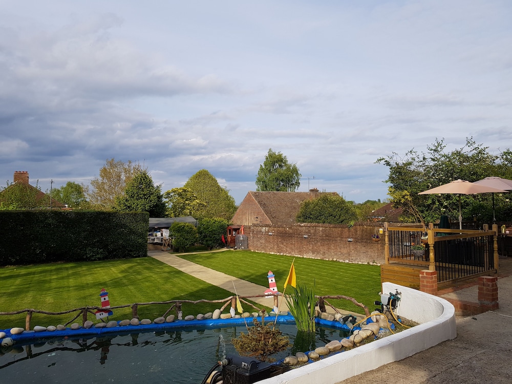 Double or Twin Room, Ensuite - Photo 17