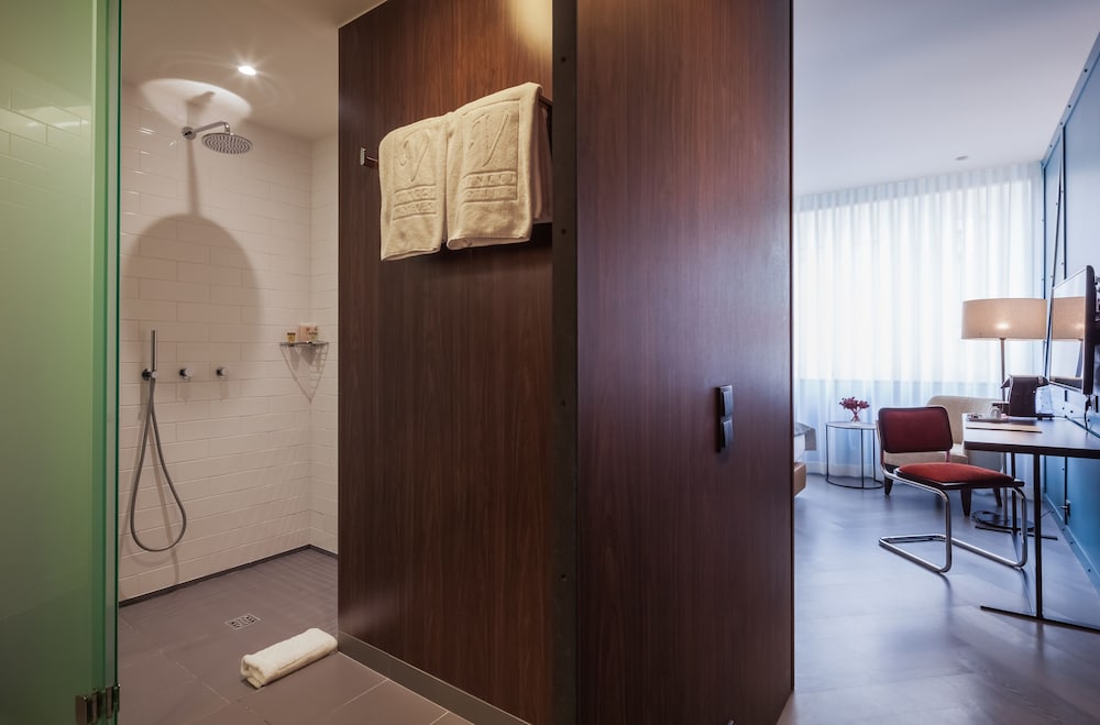 Double Room Single Use