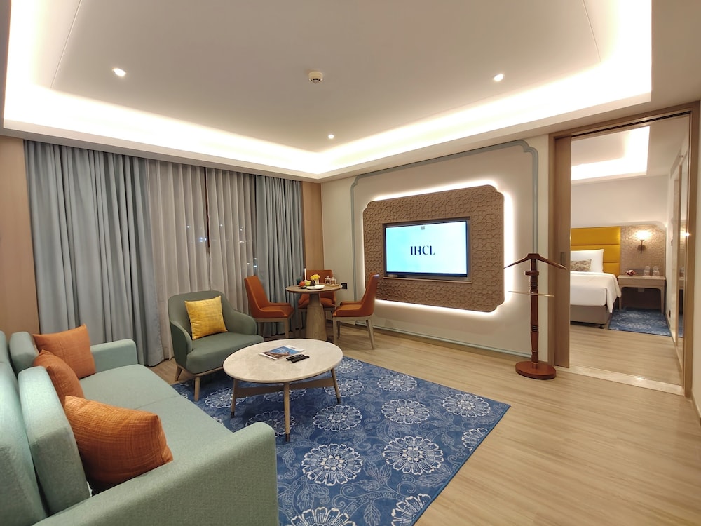 SeleQtions 2 Bedroom Suite - Photo 5