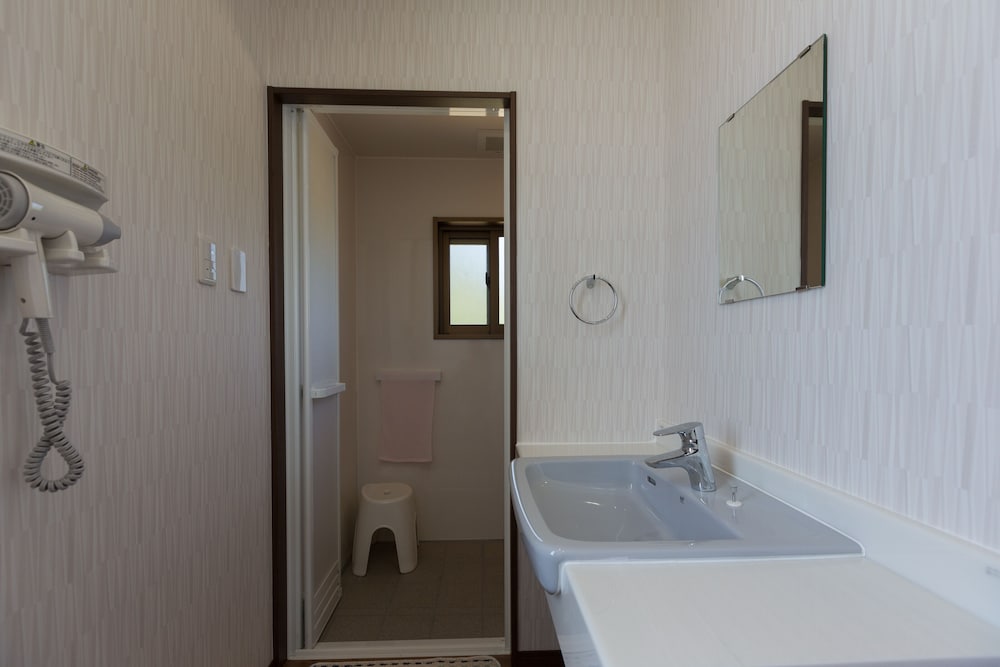 Private Vacation Home - Photo 4