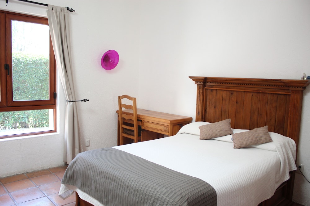 Standard Double Room, 2 Double Beds photo 3