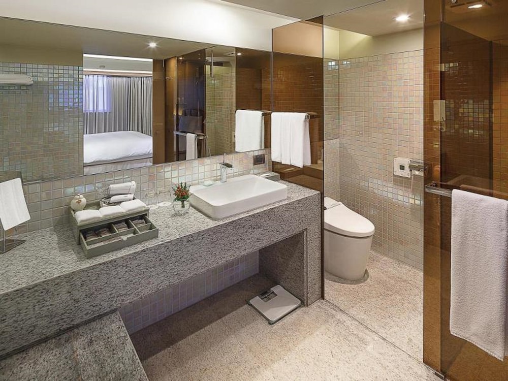 Executive Quadruple Room