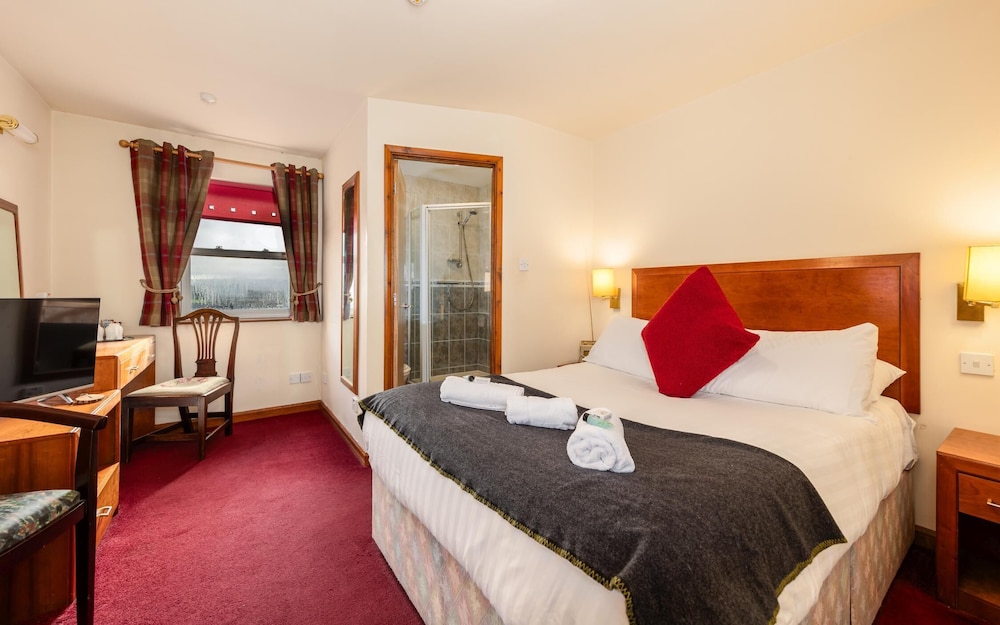 Basic Double Room