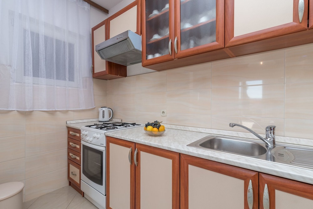 Apartment (Vin - 40 m from sea - A1 (4+1)) photo 1