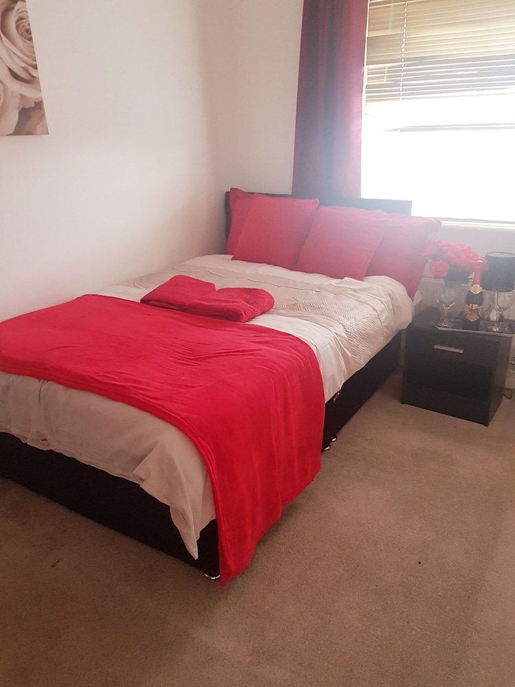 Room (Red Room) photo 2