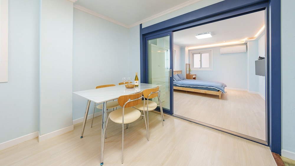 Basic Room, 1 Bedroom (Room 302) - Photo 4