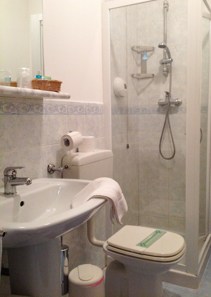 Business Single Room photo 3