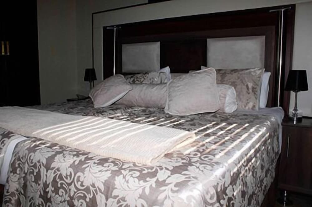 Executive Room photo 1