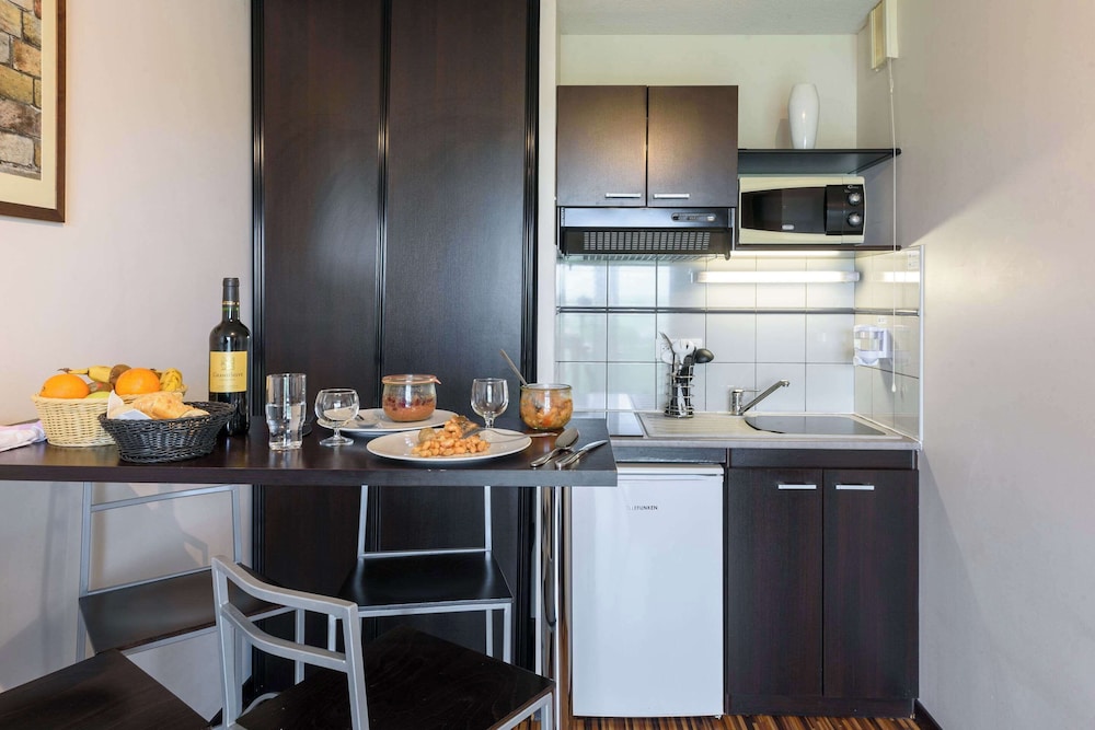 Superior Apartment - Photo 2