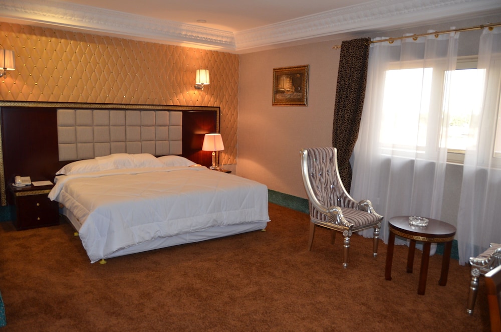 Junior Room