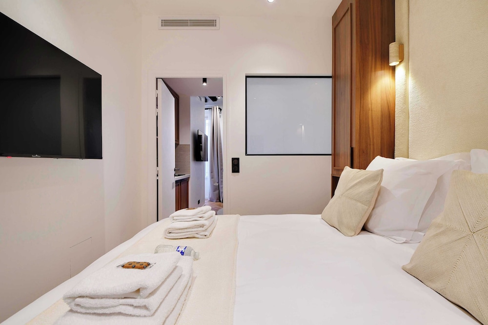 City Apartment photo 1
