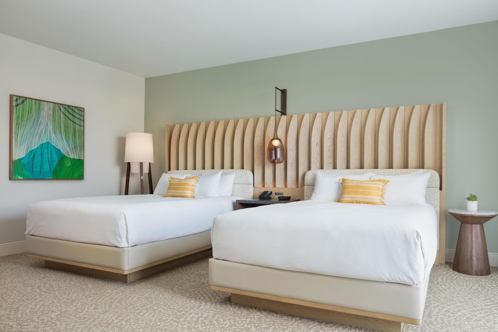 Grand Room, 2 Queen Beds, Ocean View (Palace Grand, Newly Renovated)