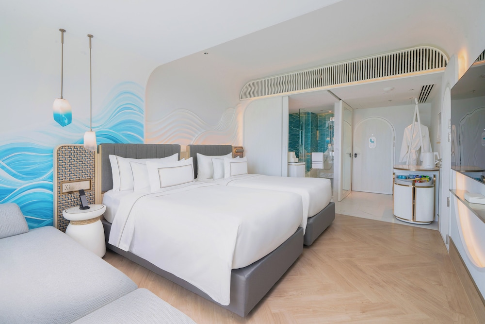 Deluxe Room Sea View (2+1)