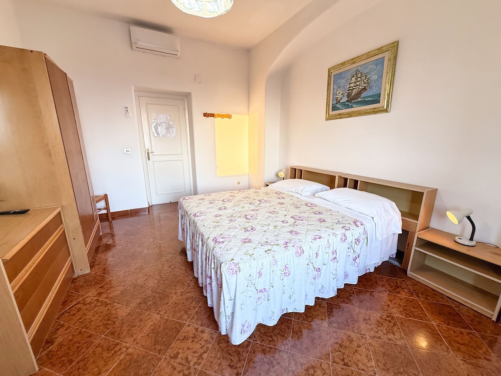 Superior Room - Photo 2