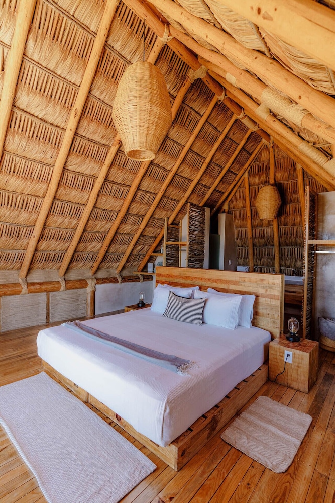 小屋,1张特大床