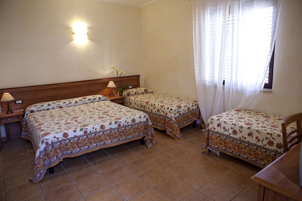 Quadruple Room photo 1