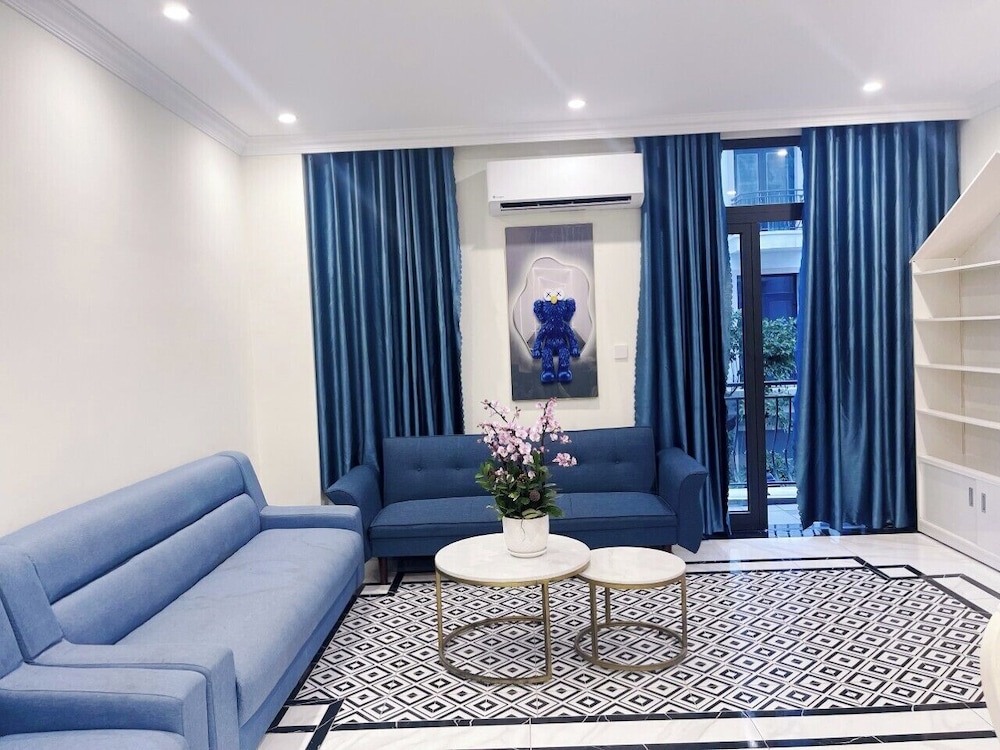 Business Room photo 3