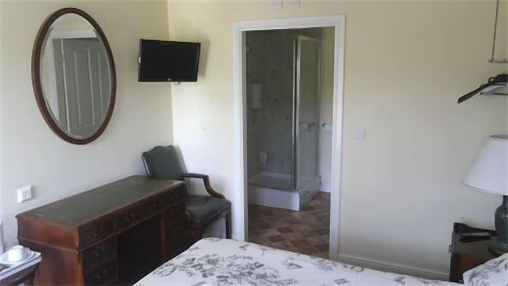Twin Room, Accessible photo 2