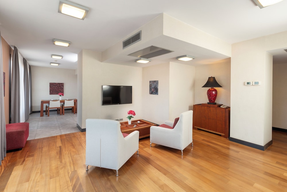 Penthouse Room photo 3