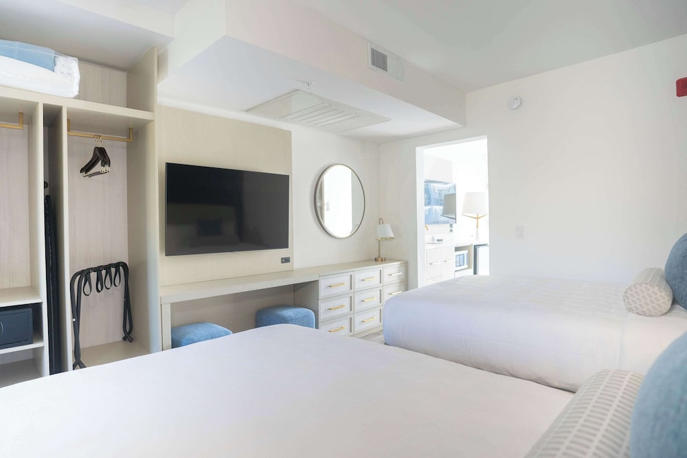 Available room